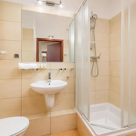 On The Parseta River By Renters Apartahotel