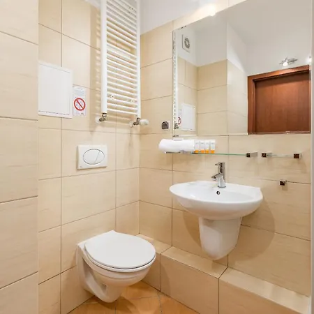 On The Parseta River By Renters Aparthotel Kolobrzeg