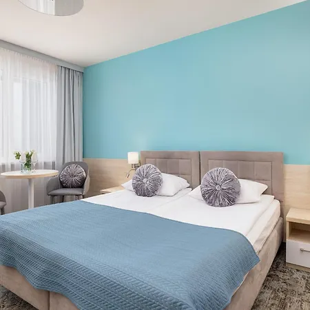 Aparthotel On The Parseta River By Renters